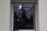 grille-de-fenetre-acier-5